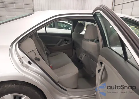 2009 Toyota Camry Le из США, поврежденный, VIN 4T4BE46K29R109237